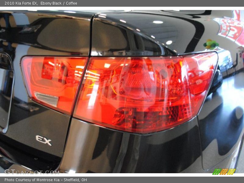 Ebony Black / Coffee 2010 Kia Forte EX