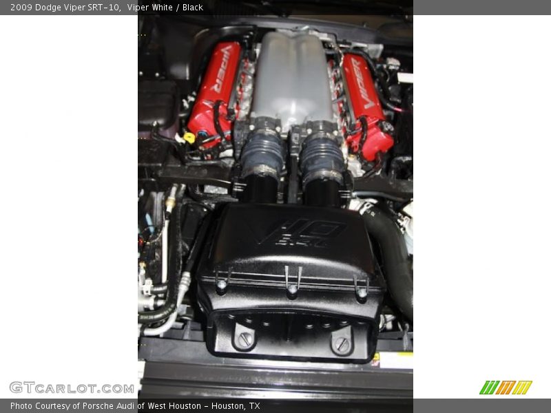 Viper White / Black 2009 Dodge Viper SRT-10