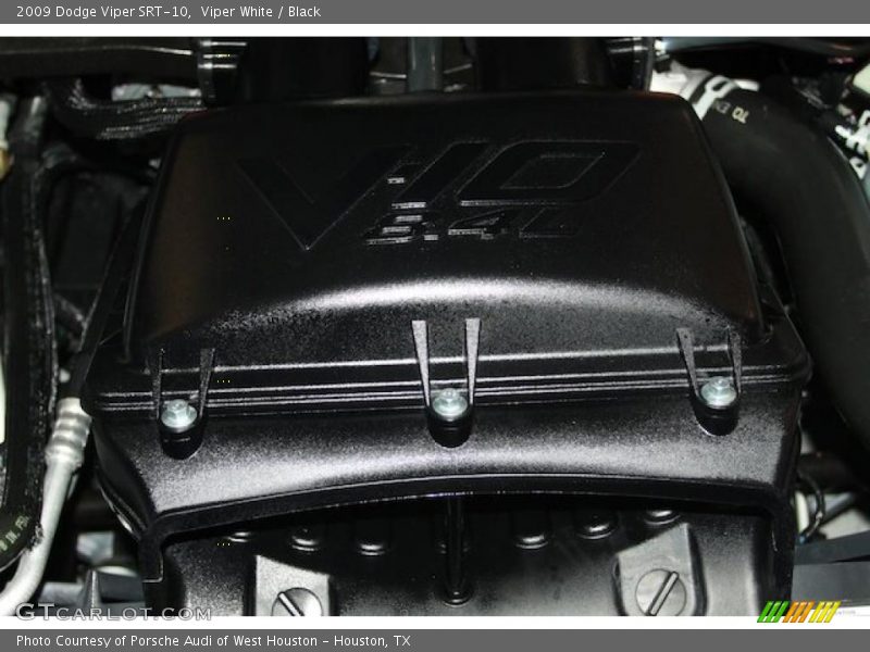 Viper White / Black 2009 Dodge Viper SRT-10