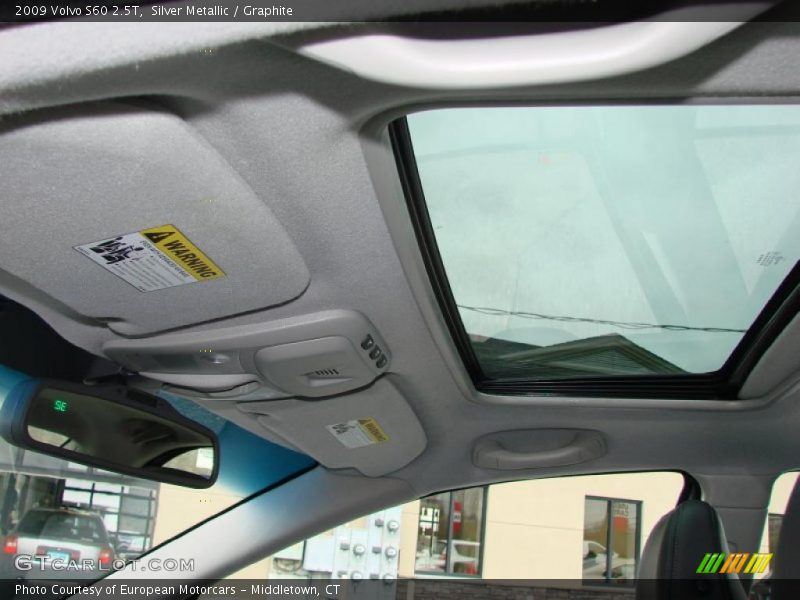 Silver Metallic / Graphite 2009 Volvo S60 2.5T