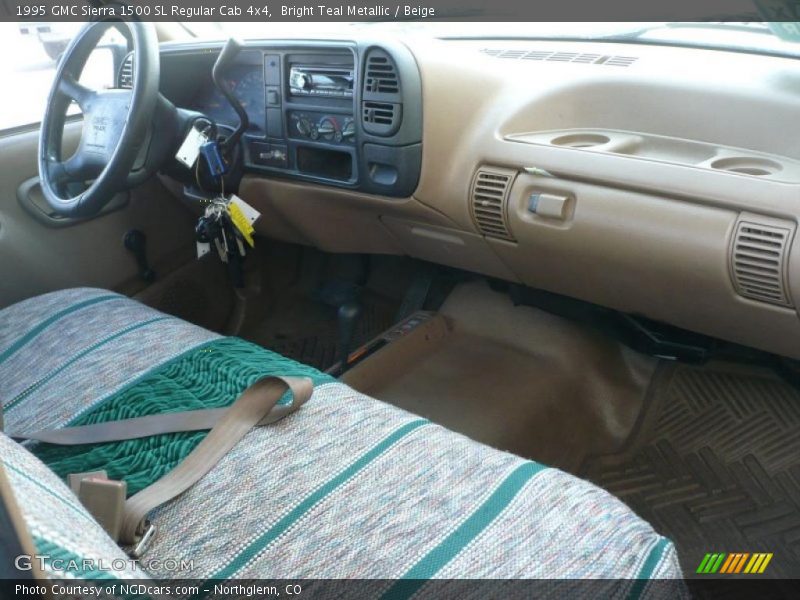 Bright Teal Metallic / Beige 1995 GMC Sierra 1500 SL Regular Cab 4x4