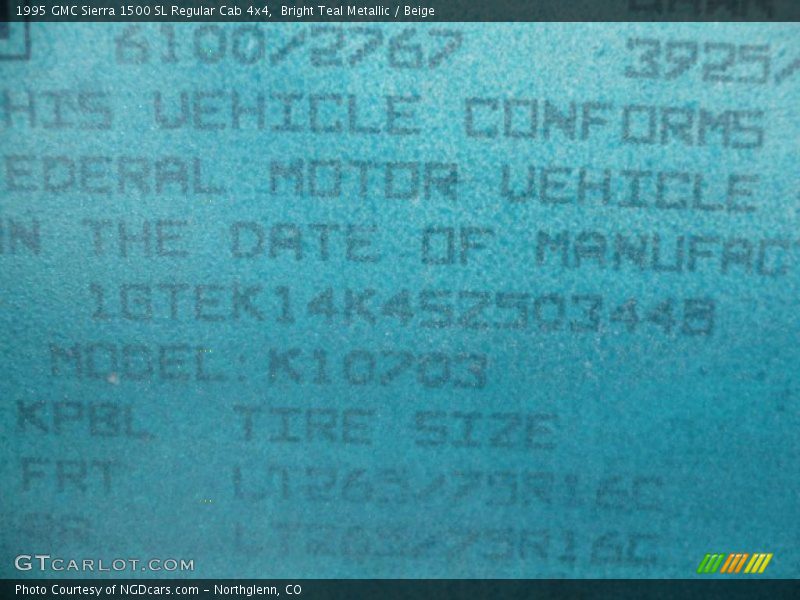 Bright Teal Metallic / Beige 1995 GMC Sierra 1500 SL Regular Cab 4x4