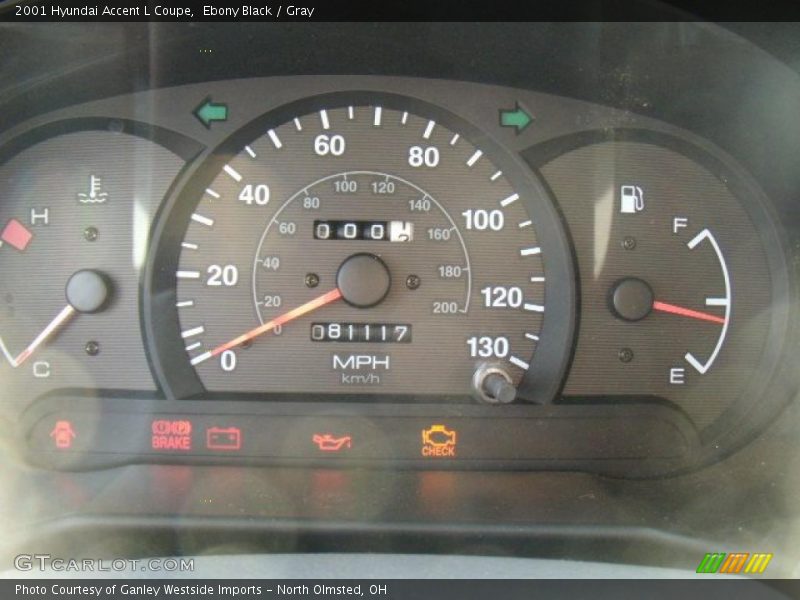 Ebony Black / Gray 2001 Hyundai Accent L Coupe