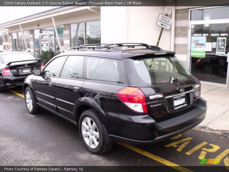 Obsidian Black Pearl / Off Black 2009 Subaru Outback 2.5i Special Edition Wagon