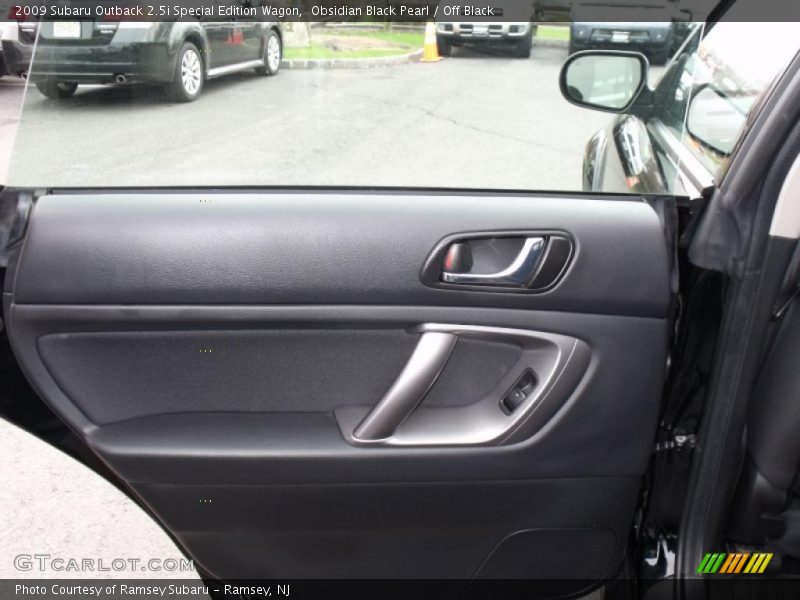 Obsidian Black Pearl / Off Black 2009 Subaru Outback 2.5i Special Edition Wagon
