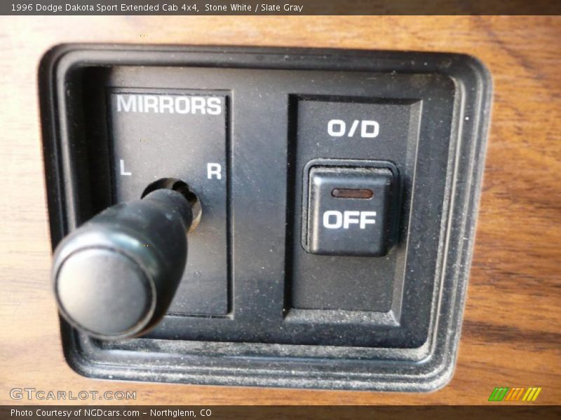 Stone White / Slate Gray 1996 Dodge Dakota Sport Extended Cab 4x4