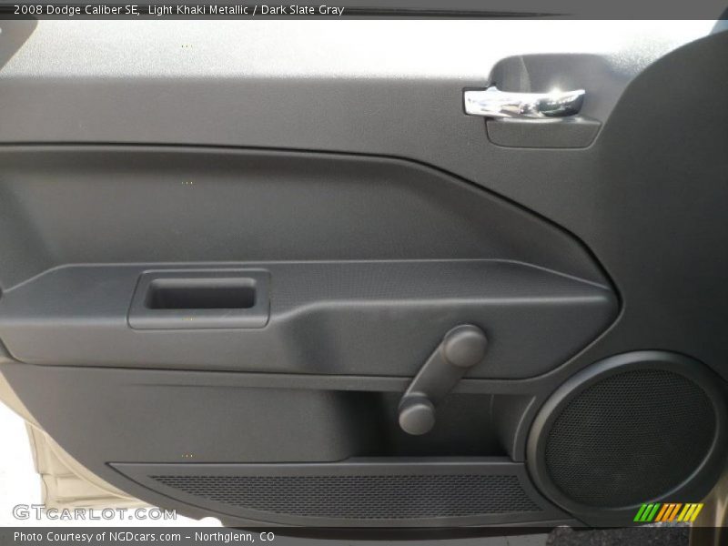 Light Khaki Metallic / Dark Slate Gray 2008 Dodge Caliber SE