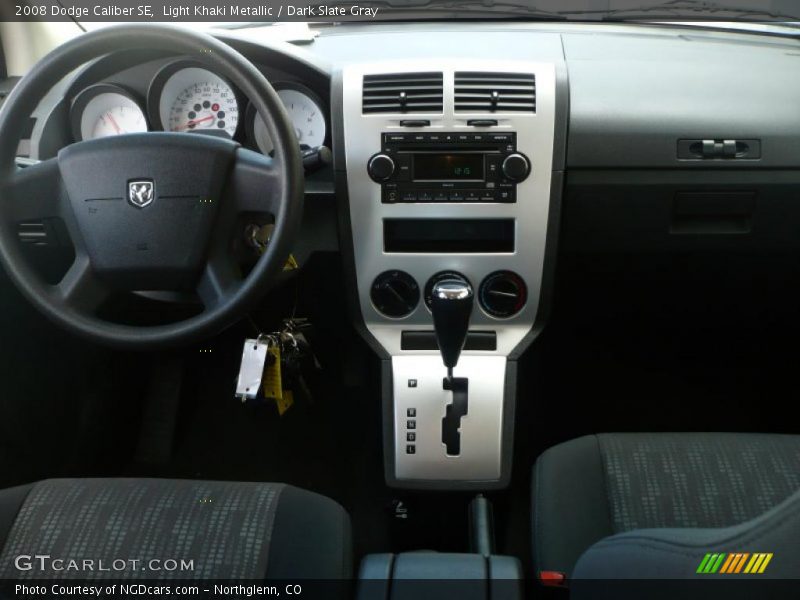 Light Khaki Metallic / Dark Slate Gray 2008 Dodge Caliber SE