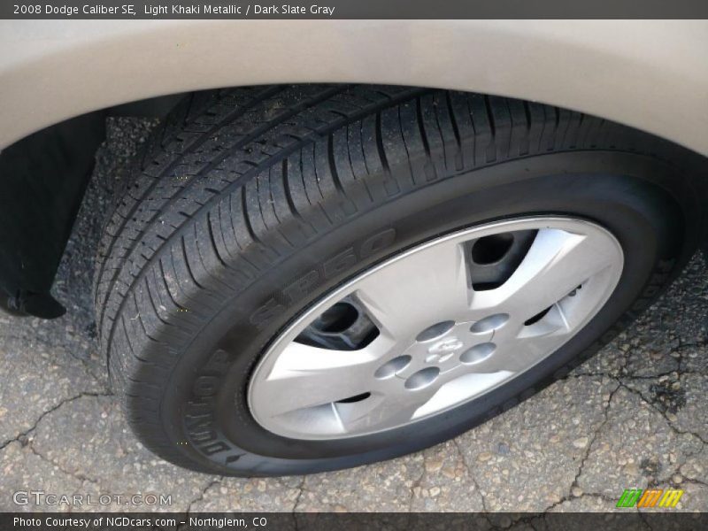 Light Khaki Metallic / Dark Slate Gray 2008 Dodge Caliber SE