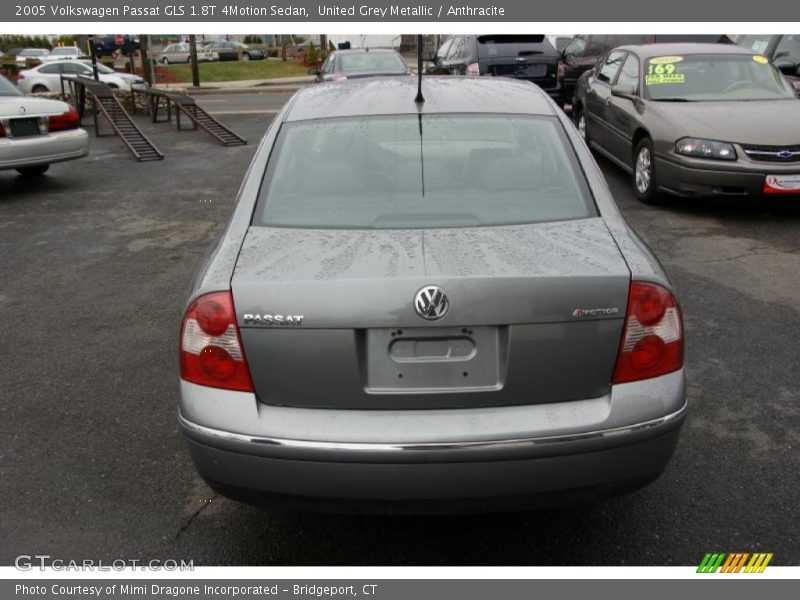 United Grey Metallic / Anthracite 2005 Volkswagen Passat GLS 1.8T 4Motion Sedan