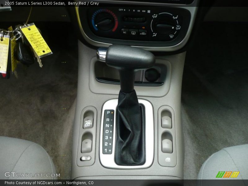 Berry Red / Grey 2005 Saturn L Series L300 Sedan