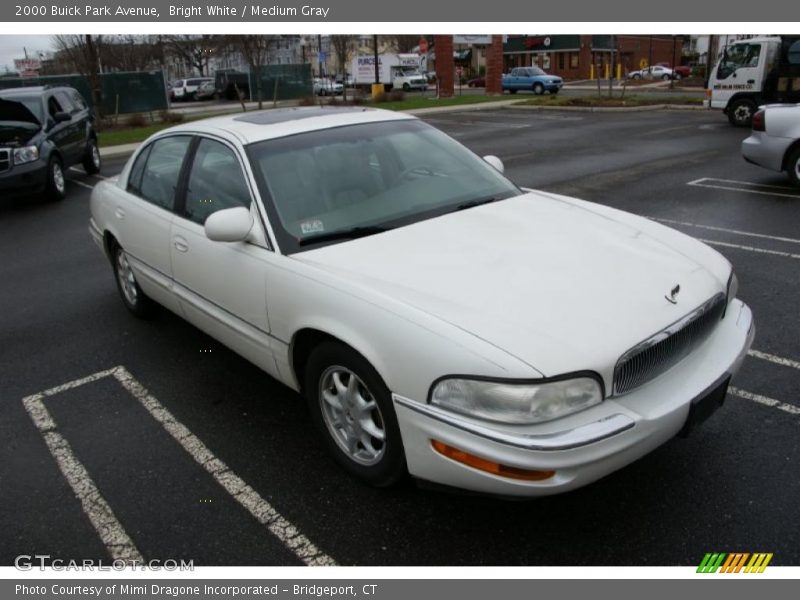Bright White / Medium Gray 2000 Buick Park Avenue
