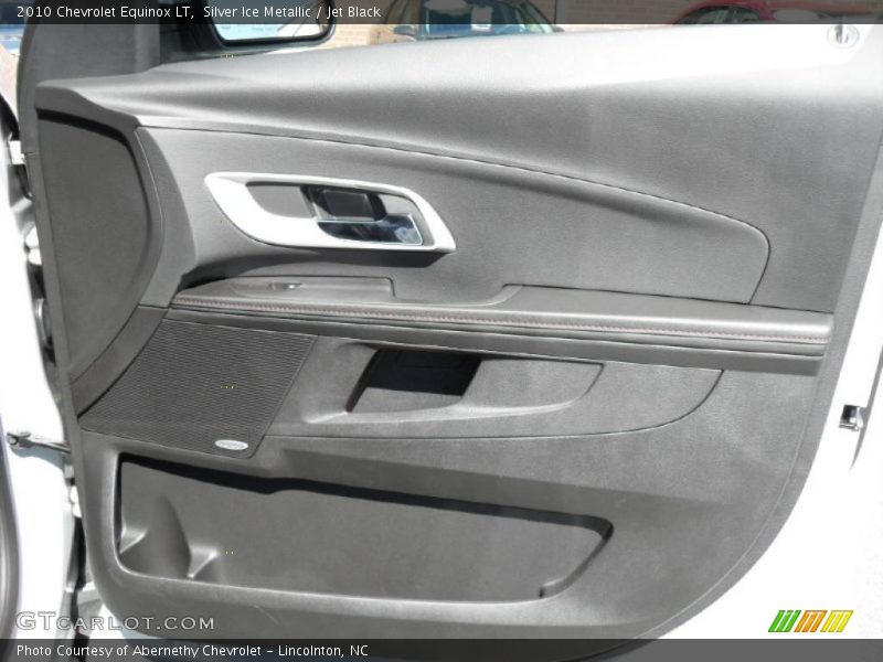 Silver Ice Metallic / Jet Black 2010 Chevrolet Equinox LT