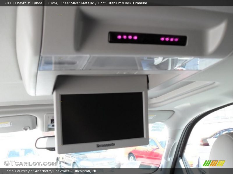 Sheer Silver Metallic / Light Titanium/Dark Titanium 2010 Chevrolet Tahoe LTZ 4x4