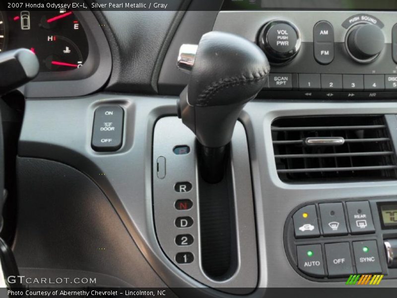 Silver Pearl Metallic / Gray 2007 Honda Odyssey EX-L