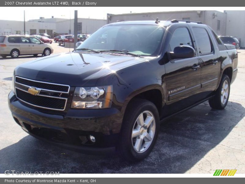 Black / Ebony 2007 Chevrolet Avalanche LTZ 4WD