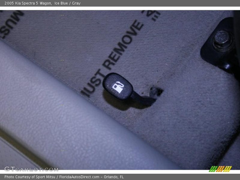 Ice Blue / Gray 2005 Kia Spectra 5 Wagon