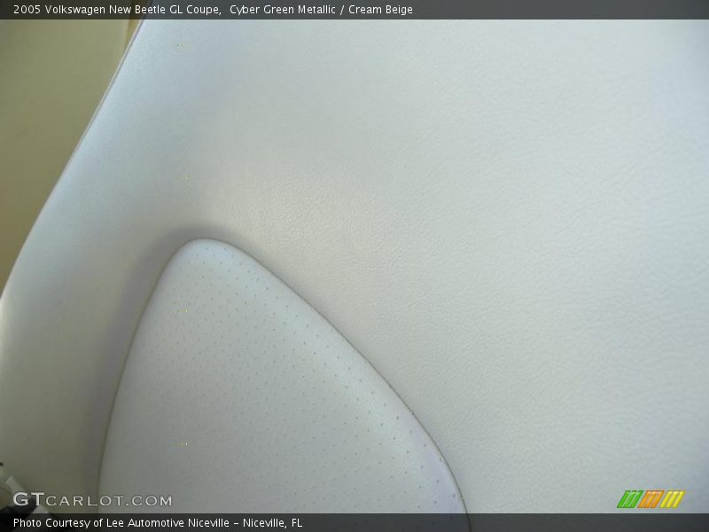 Cyber Green Metallic / Cream Beige 2005 Volkswagen New Beetle GL Coupe