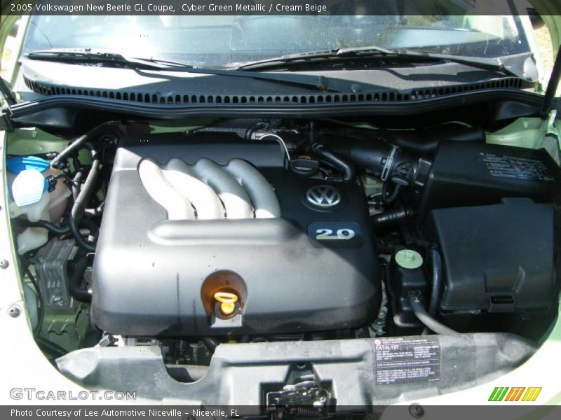 Cyber Green Metallic / Cream Beige 2005 Volkswagen New Beetle GL Coupe