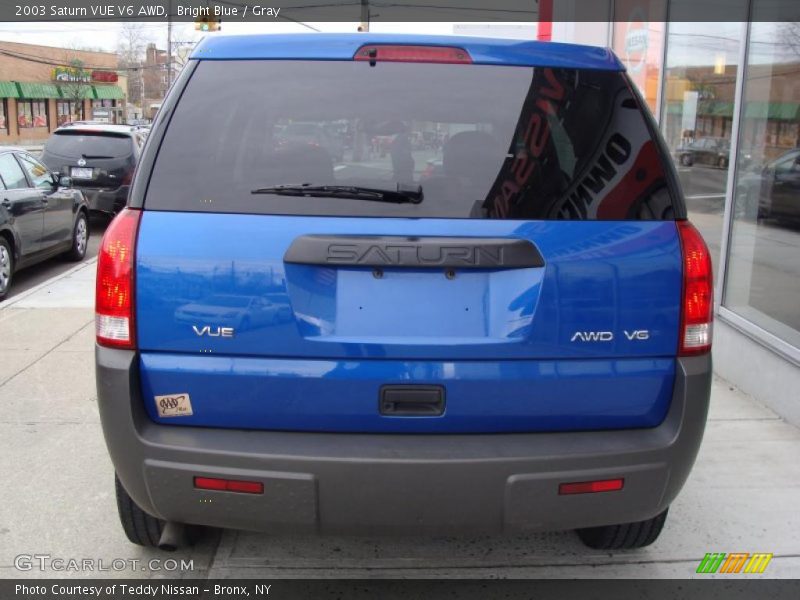 Bright Blue / Gray 2003 Saturn VUE V6 AWD