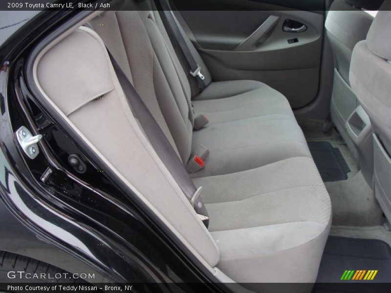 Black / Ash 2009 Toyota Camry LE