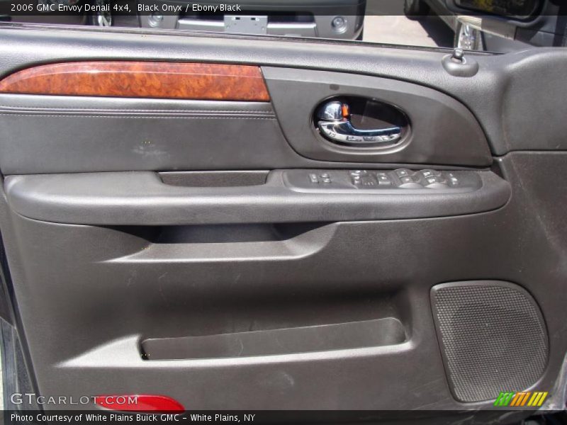 Black Onyx / Ebony Black 2006 GMC Envoy Denali 4x4