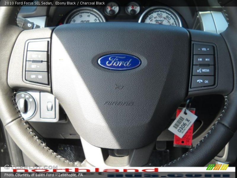 Ebony Black / Charcoal Black 2010 Ford Focus SEL Sedan