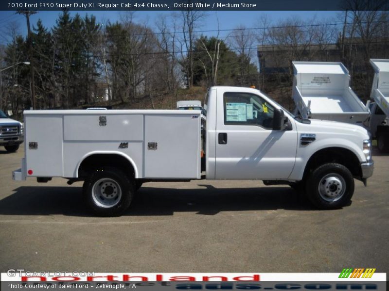 Oxford White / Medium Stone 2010 Ford F350 Super Duty XL Regular Cab 4x4 Chassis