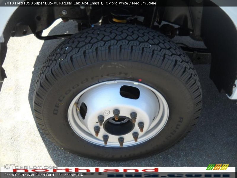 Oxford White / Medium Stone 2010 Ford F350 Super Duty XL Regular Cab 4x4 Chassis