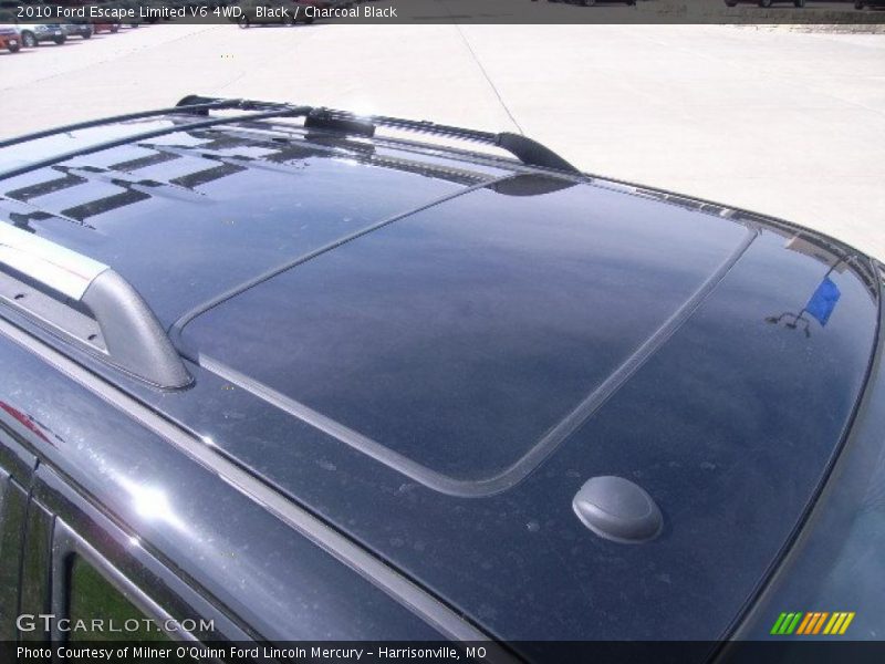 Black / Charcoal Black 2010 Ford Escape Limited V6 4WD