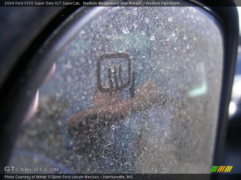 Medium Wedgewood Blue Metallic / Medium Parchment 2004 Ford F250 Super Duty XLT SuperCab