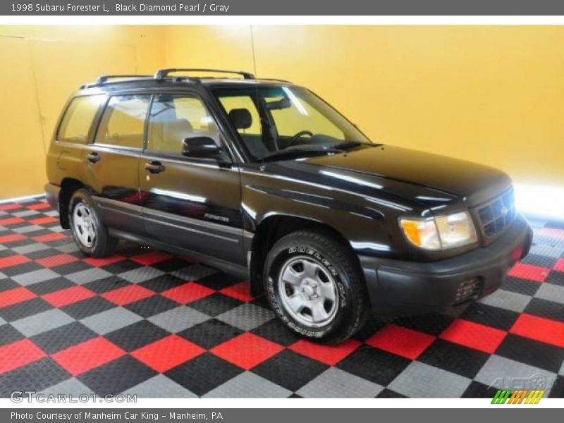 Black Diamond Pearl / Gray 1998 Subaru Forester L