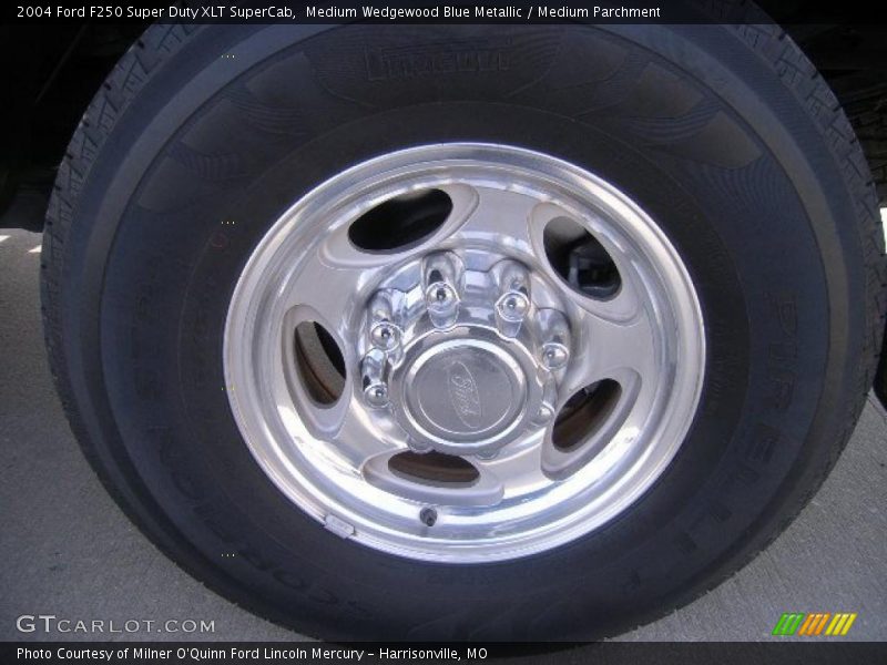 Medium Wedgewood Blue Metallic / Medium Parchment 2004 Ford F250 Super Duty XLT SuperCab