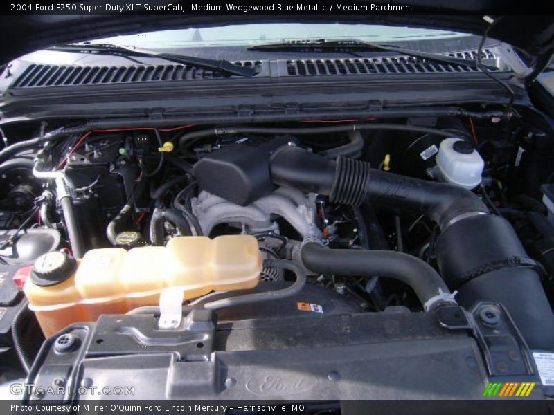 Medium Wedgewood Blue Metallic / Medium Parchment 2004 Ford F250 Super Duty XLT SuperCab