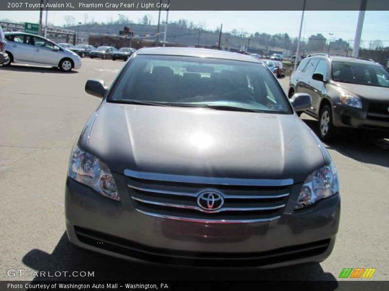 Phantom Gray Pearl / Light Gray 2007 Toyota Avalon XL
