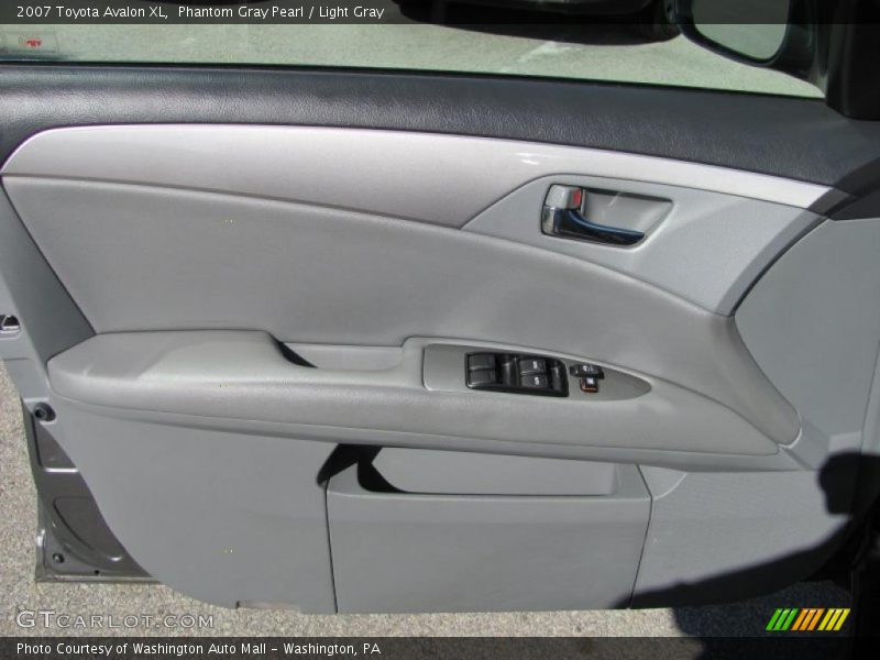 Phantom Gray Pearl / Light Gray 2007 Toyota Avalon XL