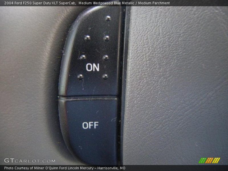 Medium Wedgewood Blue Metallic / Medium Parchment 2004 Ford F250 Super Duty XLT SuperCab