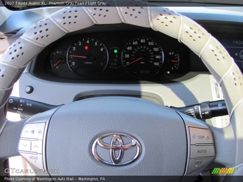 Phantom Gray Pearl / Light Gray 2007 Toyota Avalon XL
