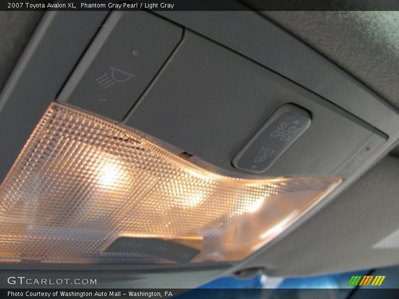 Phantom Gray Pearl / Light Gray 2007 Toyota Avalon XL