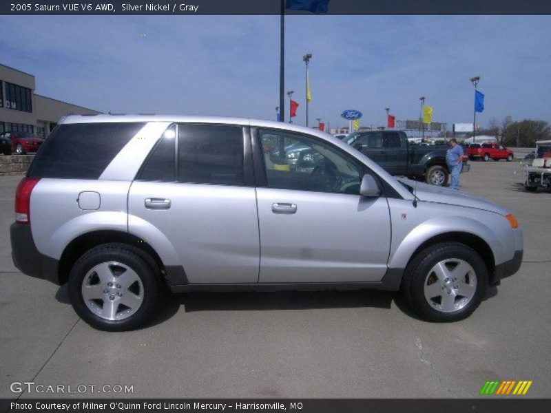 Silver Nickel / Gray 2005 Saturn VUE V6 AWD