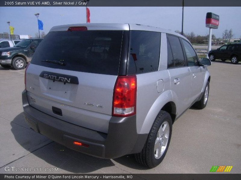 Silver Nickel / Gray 2005 Saturn VUE V6 AWD