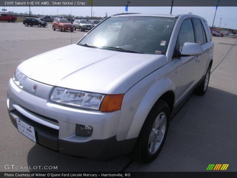 Silver Nickel / Gray 2005 Saturn VUE V6 AWD