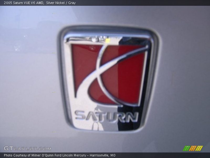 Silver Nickel / Gray 2005 Saturn VUE V6 AWD