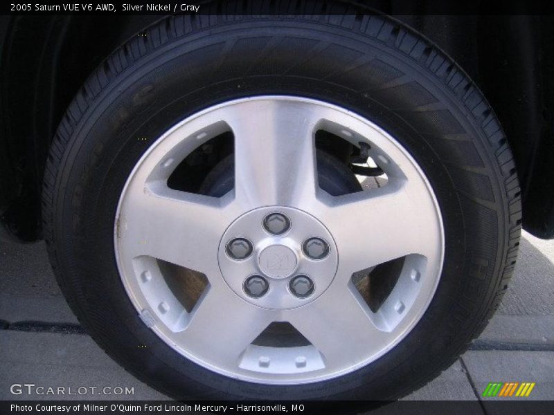Silver Nickel / Gray 2005 Saturn VUE V6 AWD