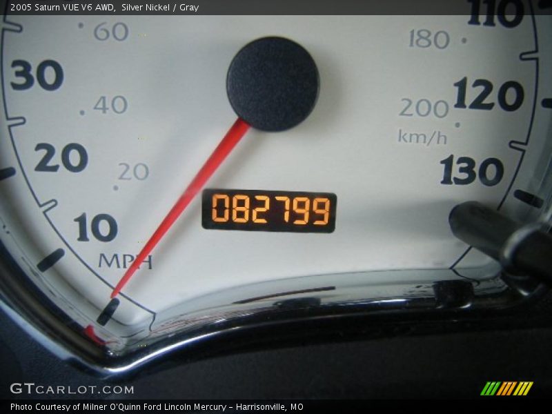 Silver Nickel / Gray 2005 Saturn VUE V6 AWD