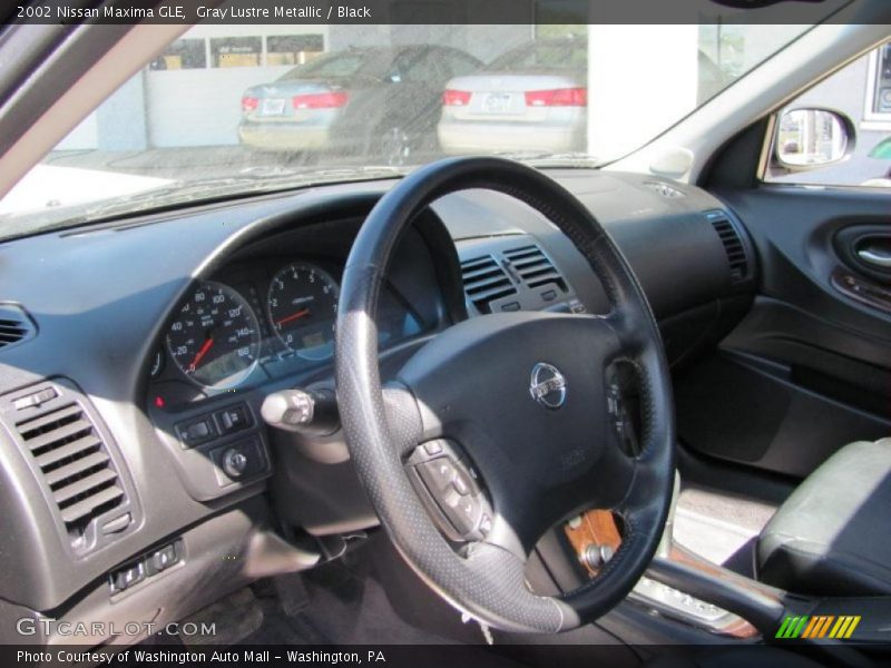 Gray Lustre Metallic / Black 2002 Nissan Maxima GLE