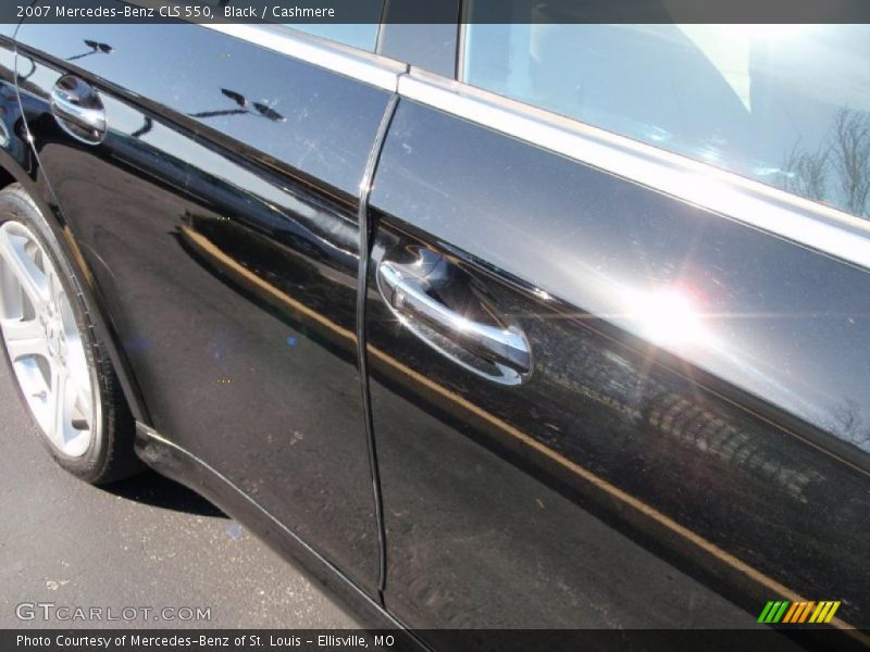 Black / Cashmere 2007 Mercedes-Benz CLS 550