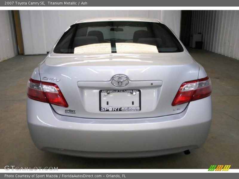 Titanium Metallic / Ash 2007 Toyota Camry SE