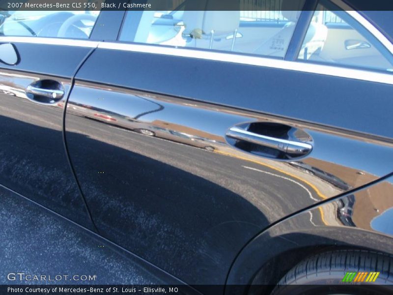 Black / Cashmere 2007 Mercedes-Benz CLS 550