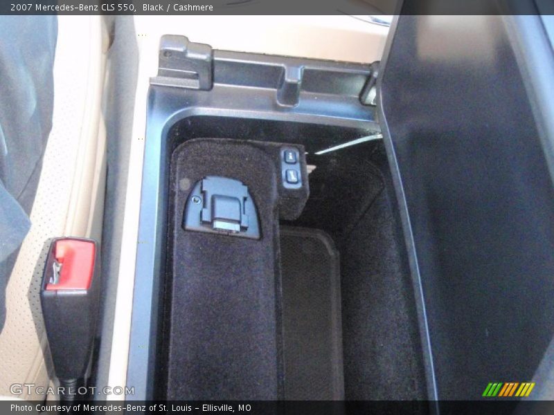 Black / Cashmere 2007 Mercedes-Benz CLS 550